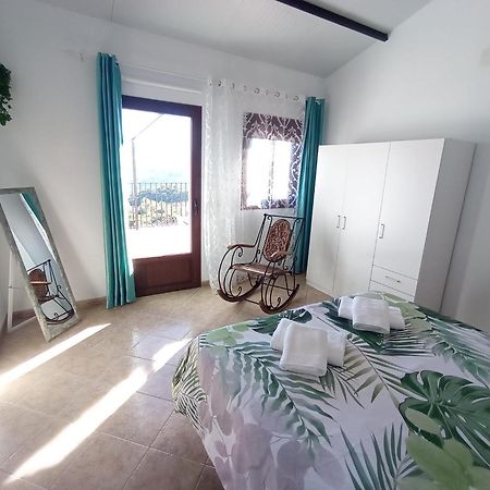 Apartamento Valle Del Guadiaro كورتيس دي لا فرونتيرا المظهر الخارجي الصورة