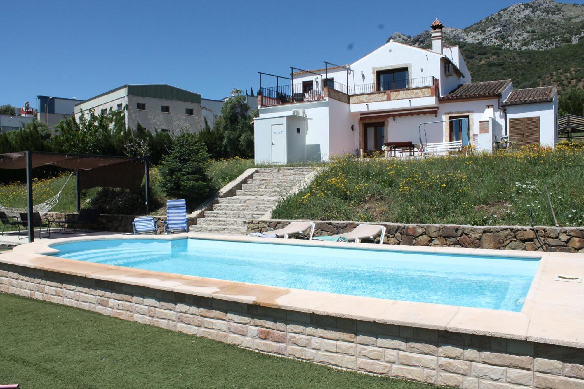 Apartamento Valle Del Guadiaro كورتيس دي لا فرونتيرا المظهر الخارجي الصورة